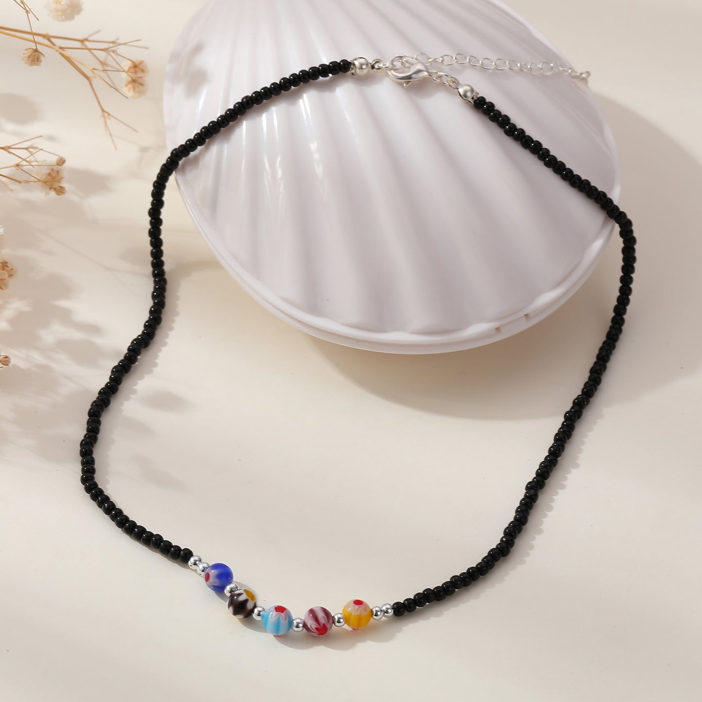 Vibrant Bead Necklace with Glass Flower Charms & Silver Clasp - Stylish & Elegant Jewelry for Women - Perfect for Everyday Wear and Special Occasions