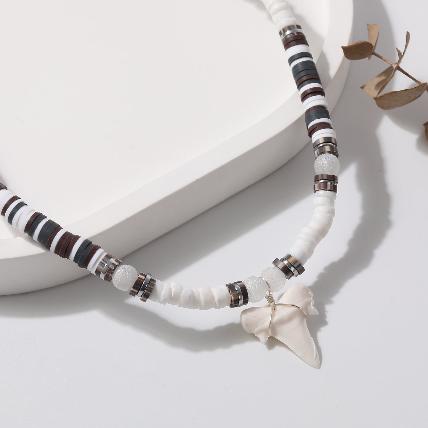 Unisex Shark Tooth Beaded Necklace - Ocean-Inspired Jewelry for Men & Women - Perfect for Beach Vacations, Summer Style, or Tropical Getaways